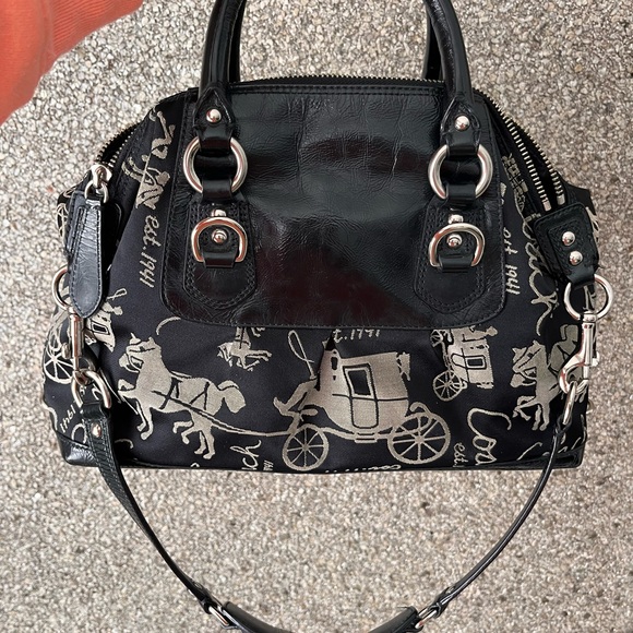 Coach Black Satchel Bag in amazing condition - Picture 2 of 7